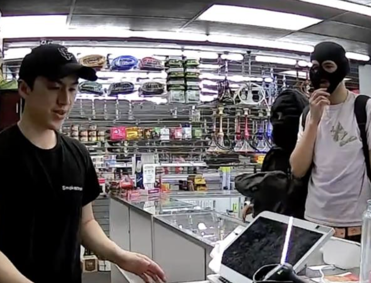 'I'M DEAD!' Vegas Shopkeeper Wearing Flip Flops Stabs Armed Robber - Todd Starnes